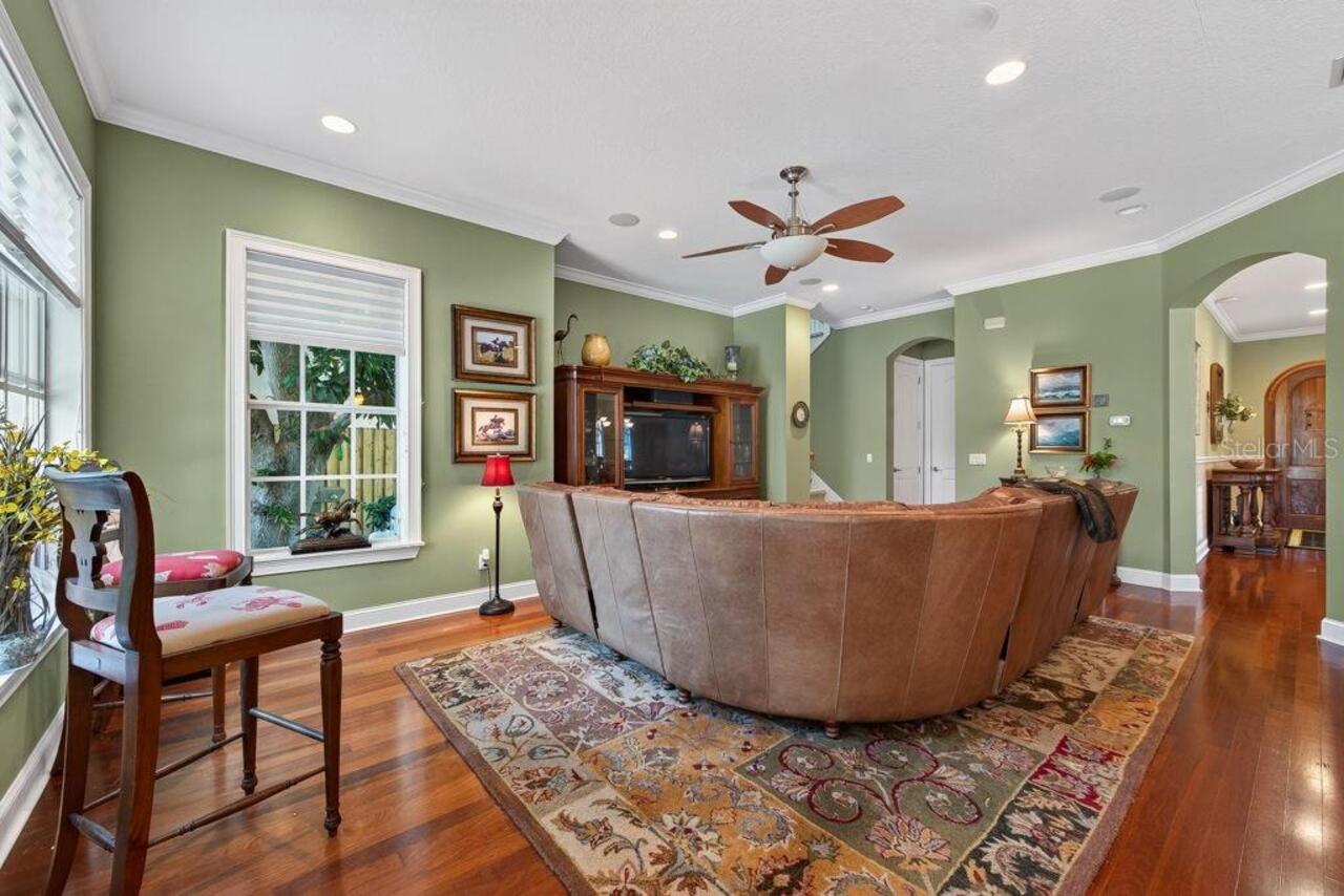 Listing Photo 18