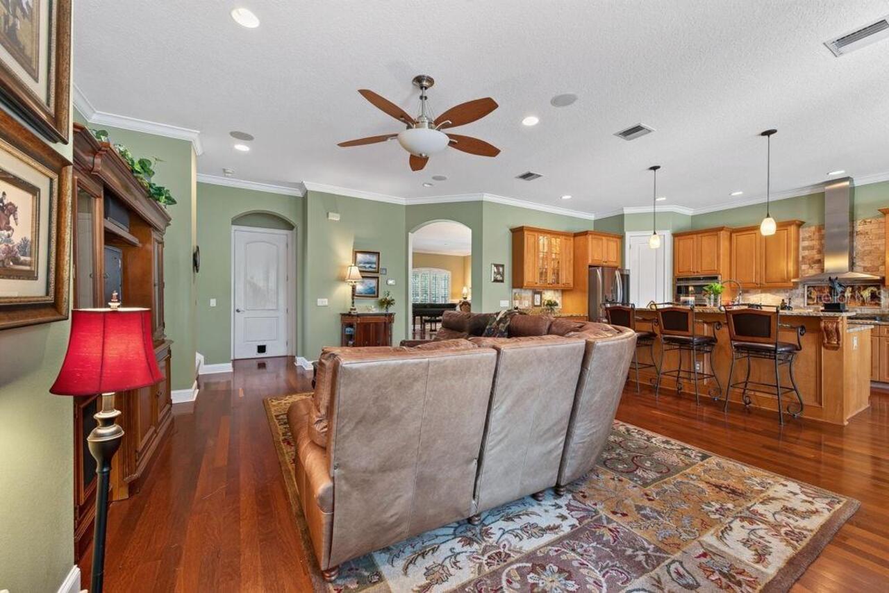 Listing Photo 19