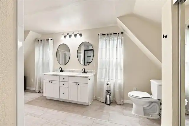 Listing Photo 42