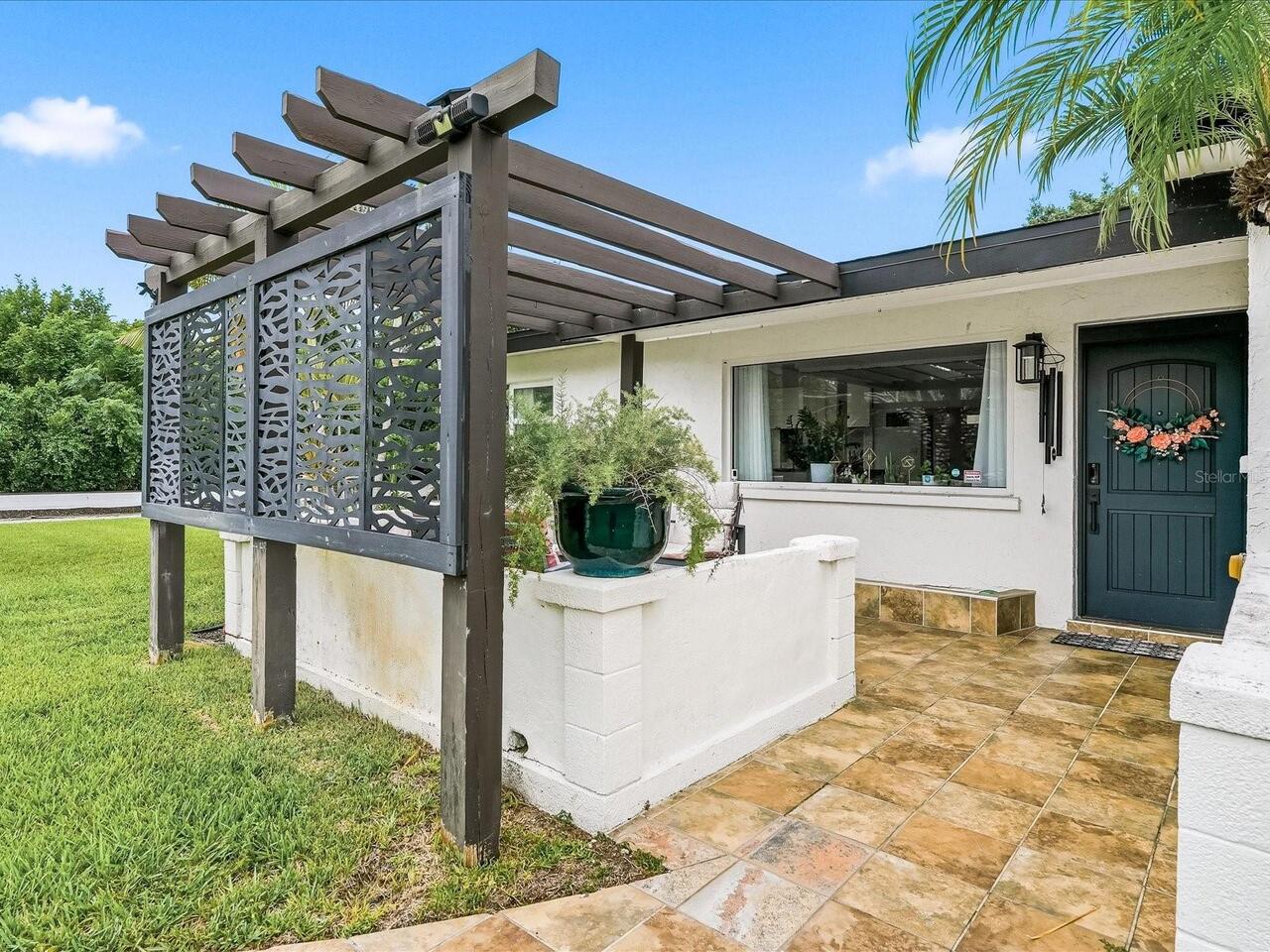 Listing Photo 8