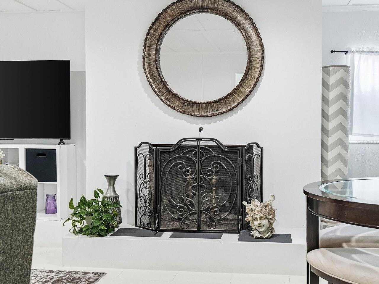 Listing Photo 25