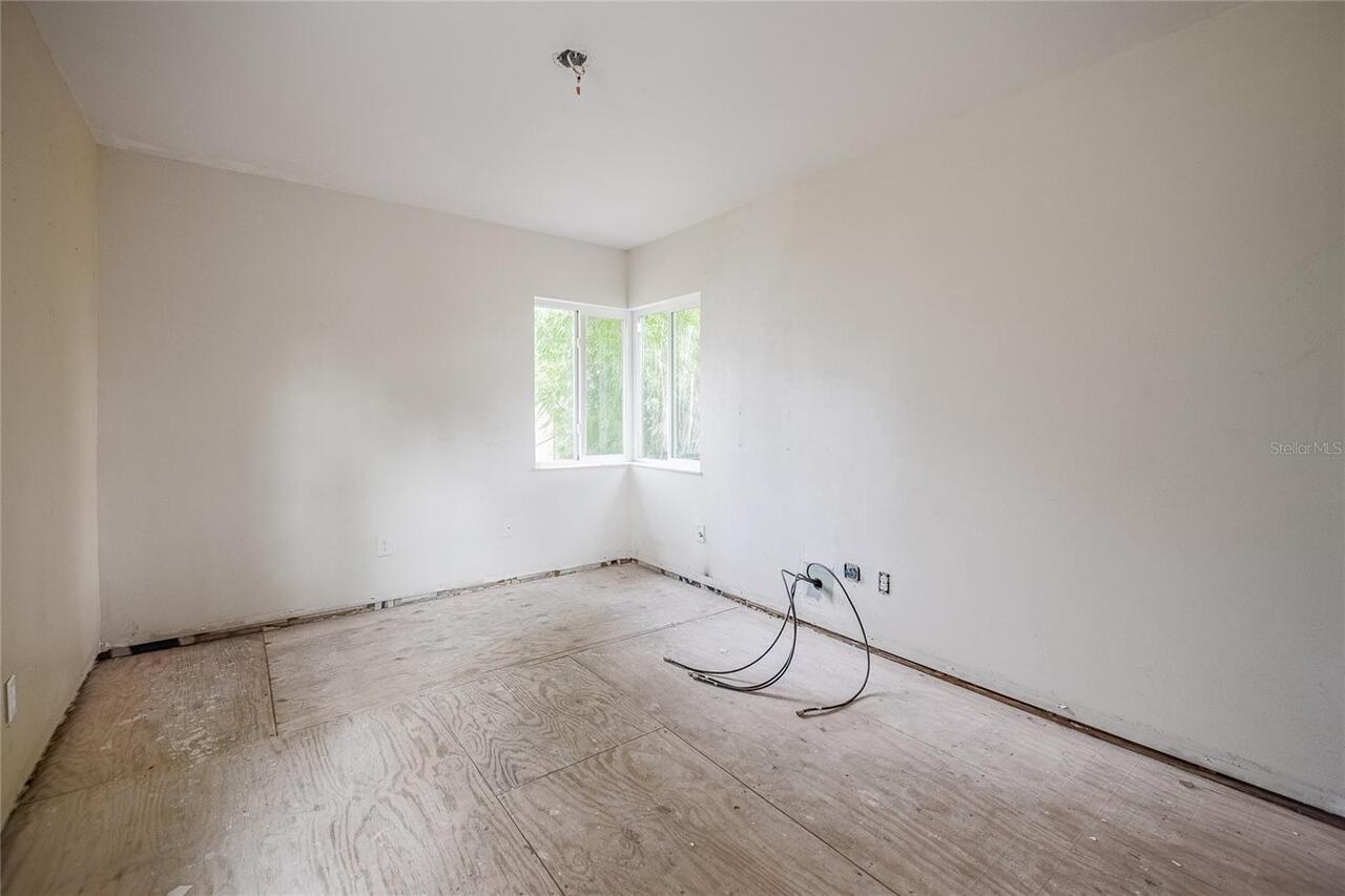 Listing Photo 37