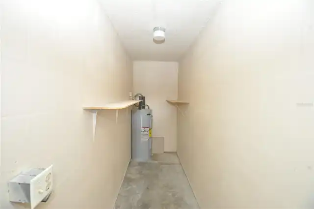 Listing Photo 14