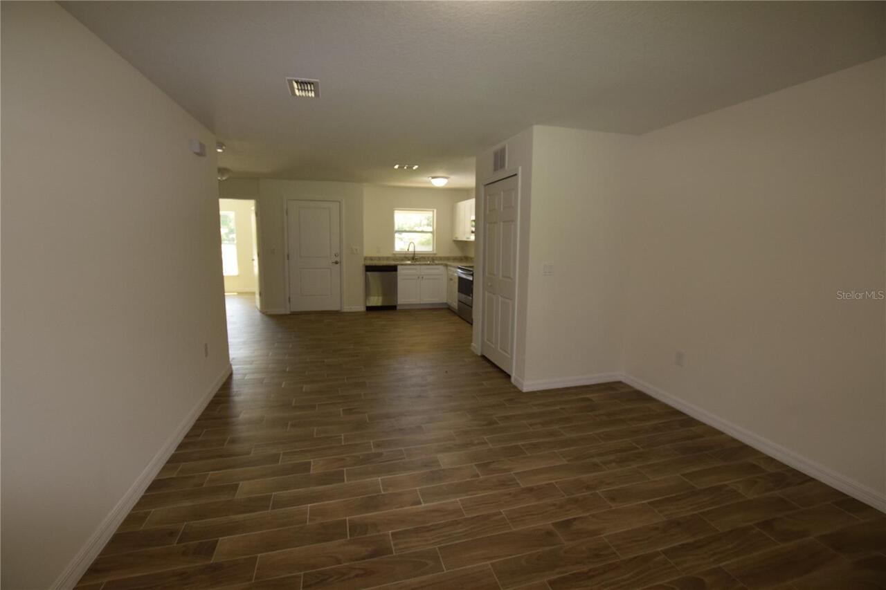 Listing Photo 7