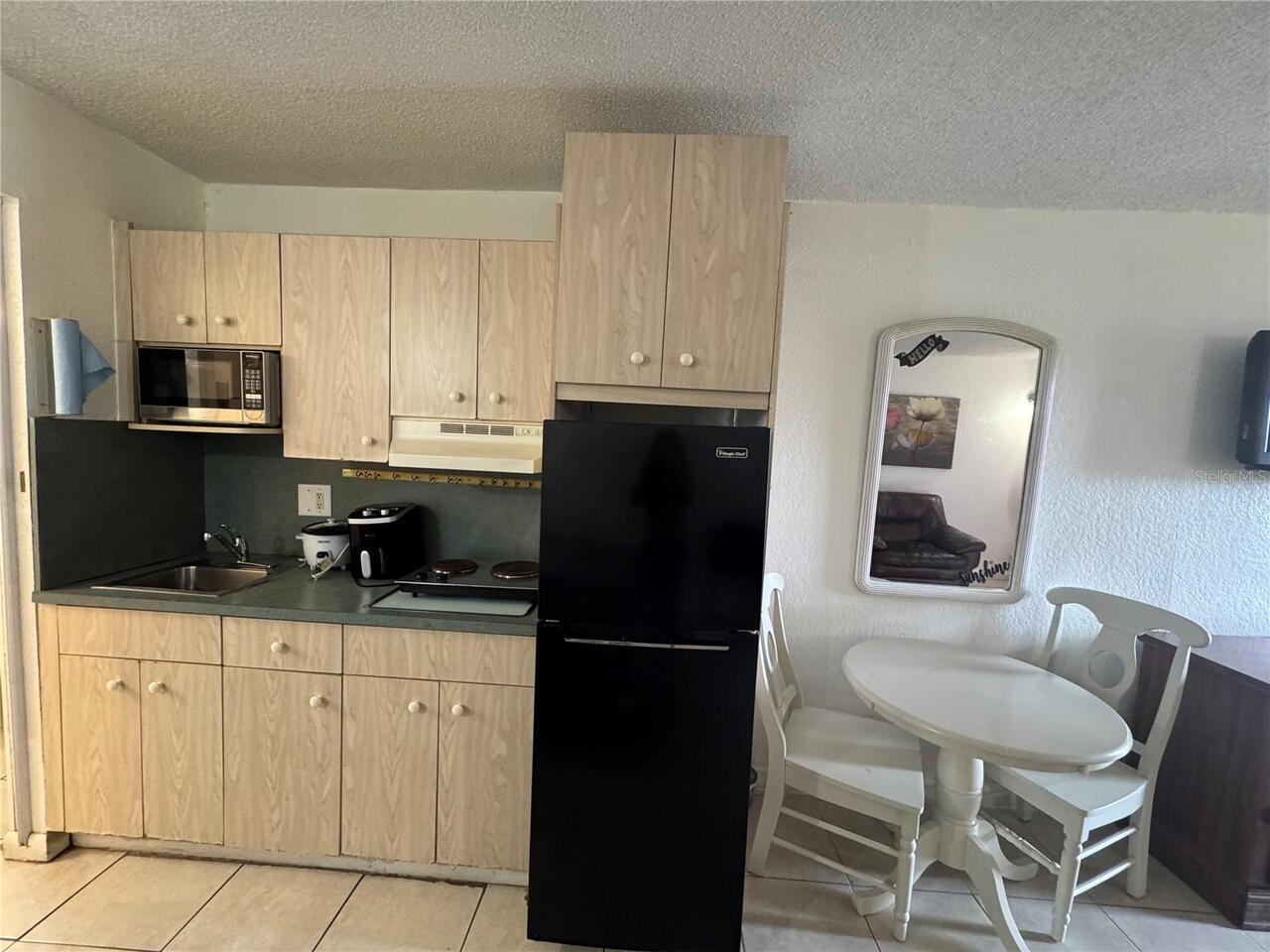 Listing Photo 10