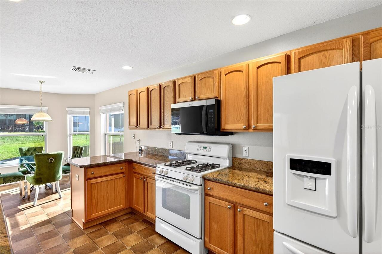 Listing Photo 11
