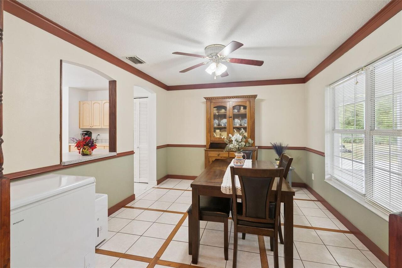 Listing Photo 8