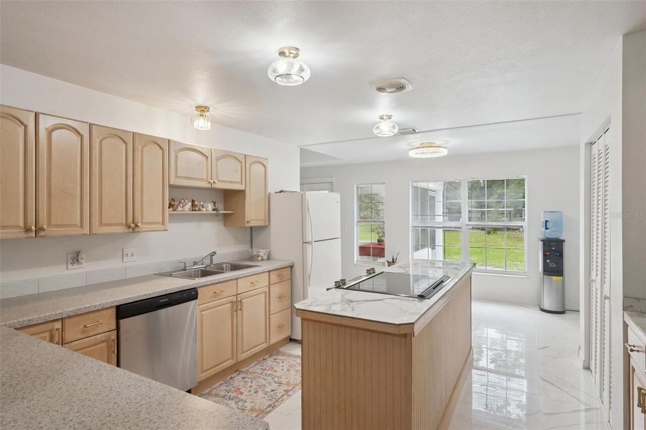 Listing Photo 15