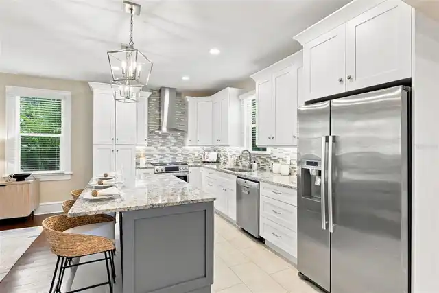 Listing Photo 14