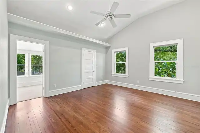 Listing Photo 34