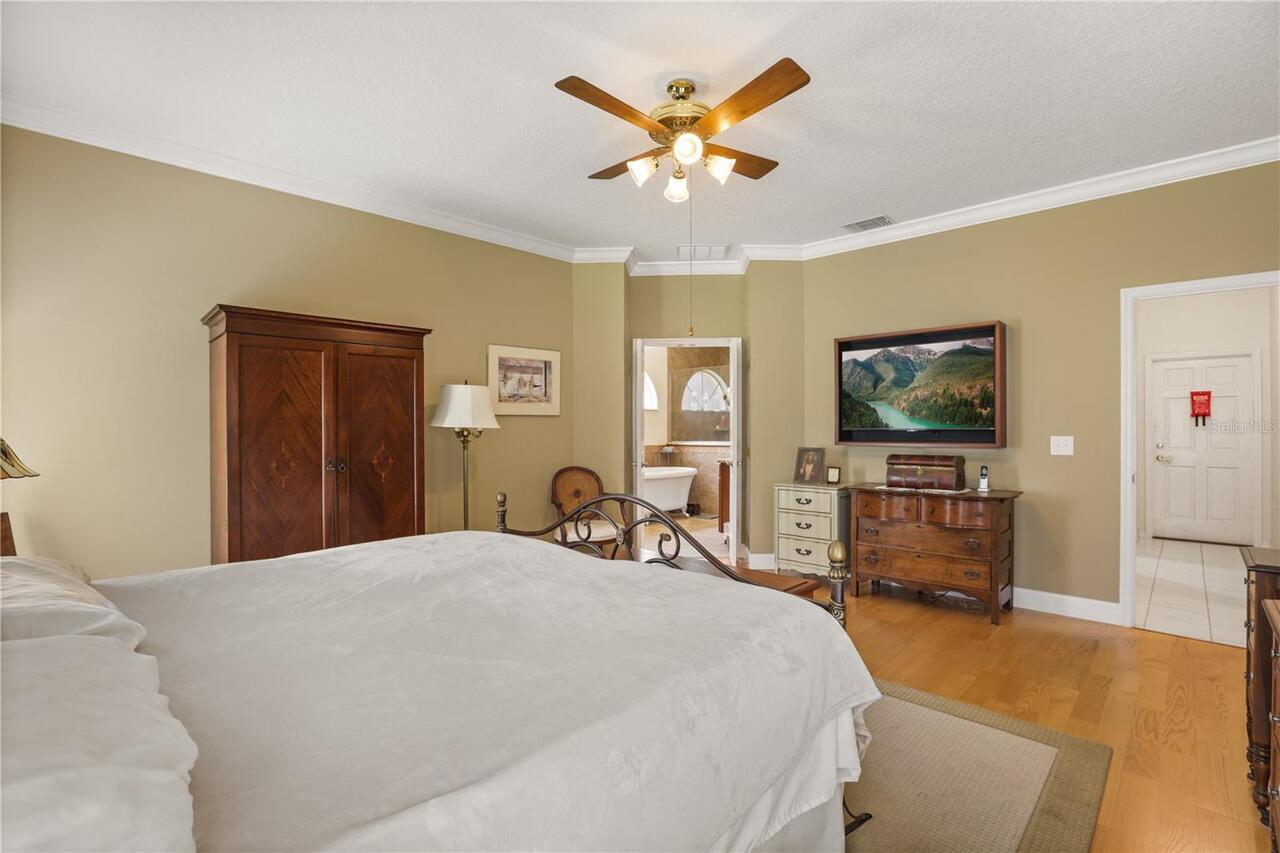 Listing Photo 23
