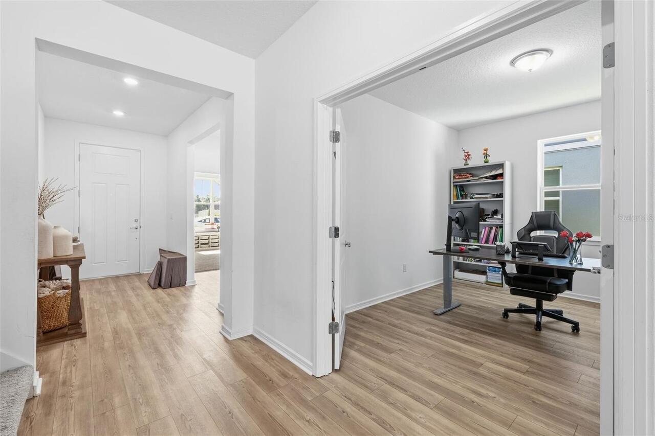 Listing Photo 17