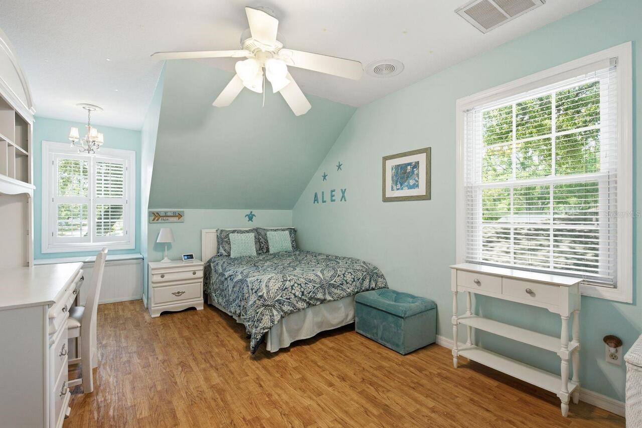 Listing Photo 42