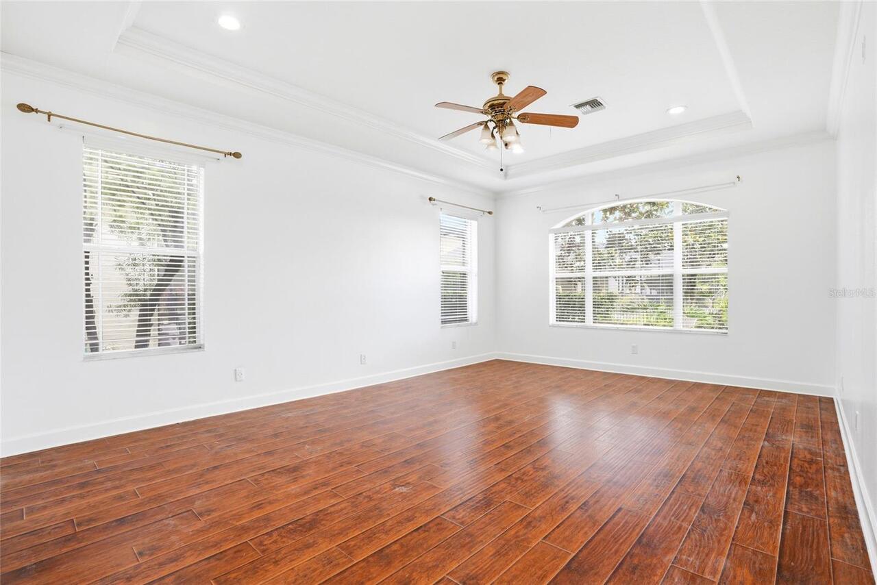 Listing Photo 28