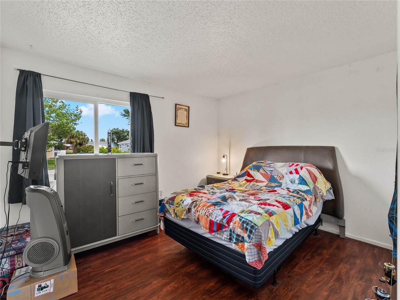 Listing Photo 19