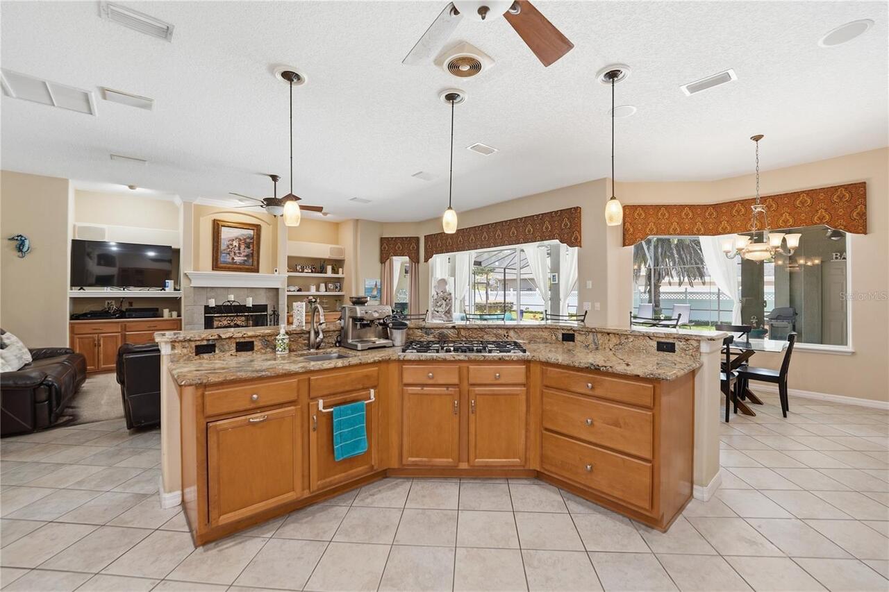 Listing Photo 17