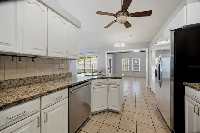 Listing Photo 15