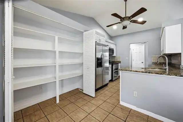 Listing Photo 17