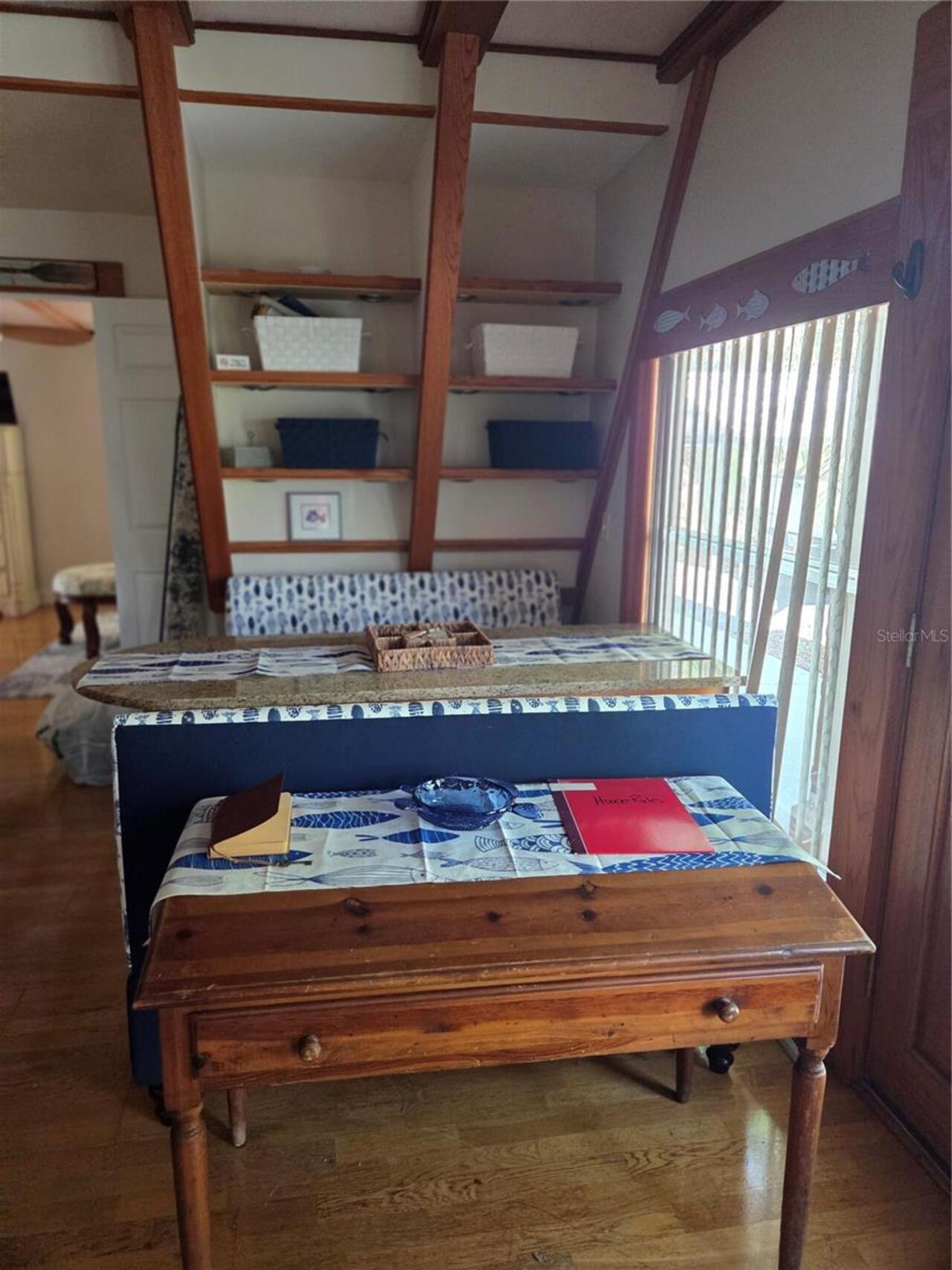 Listing Photo 10