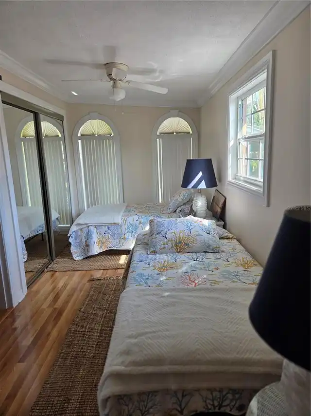 Listing Photo 20