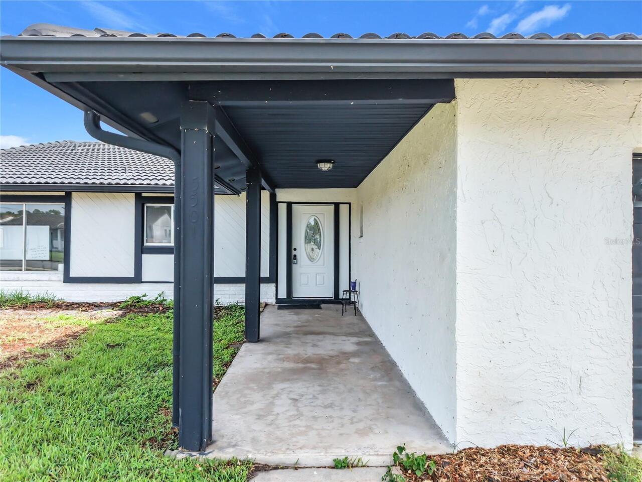Listing Photo 6