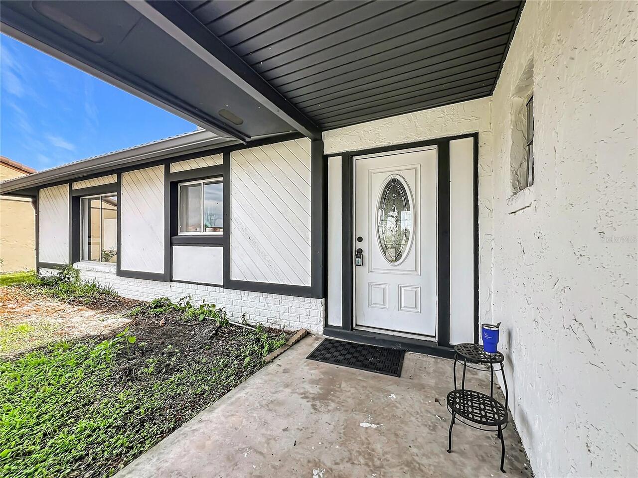 Listing Photo 9