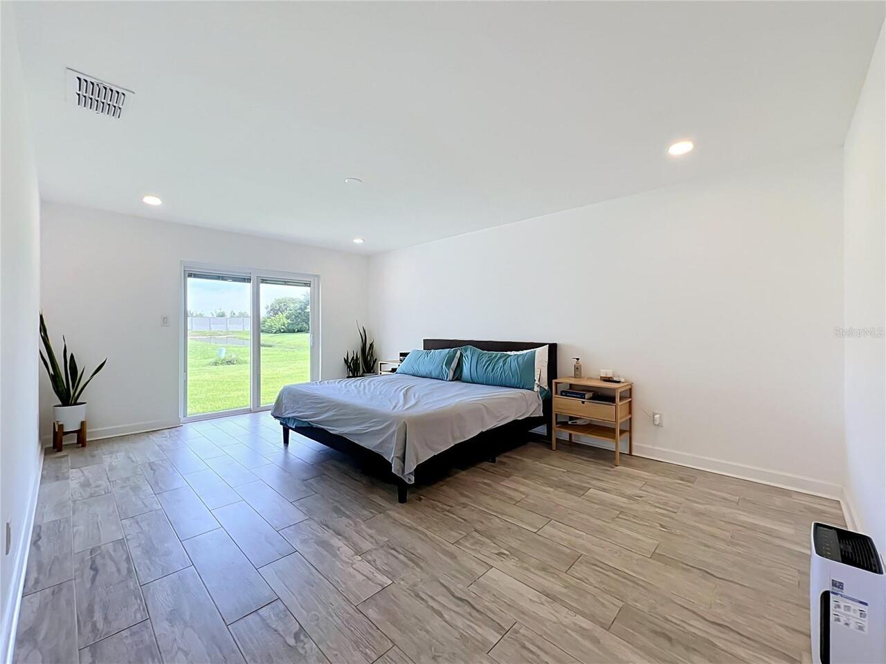 Listing Photo 42