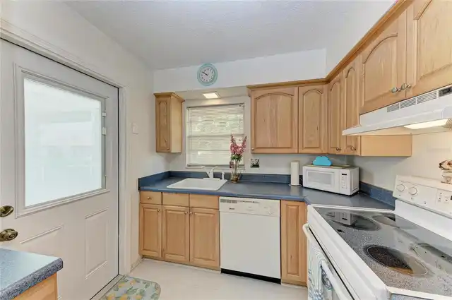 Listing Photo 13