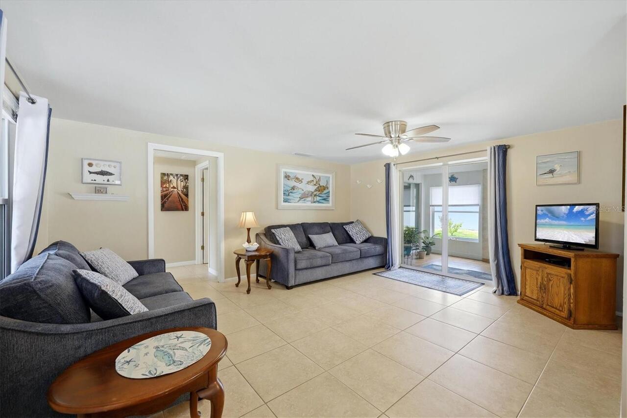 Listing Photo 9