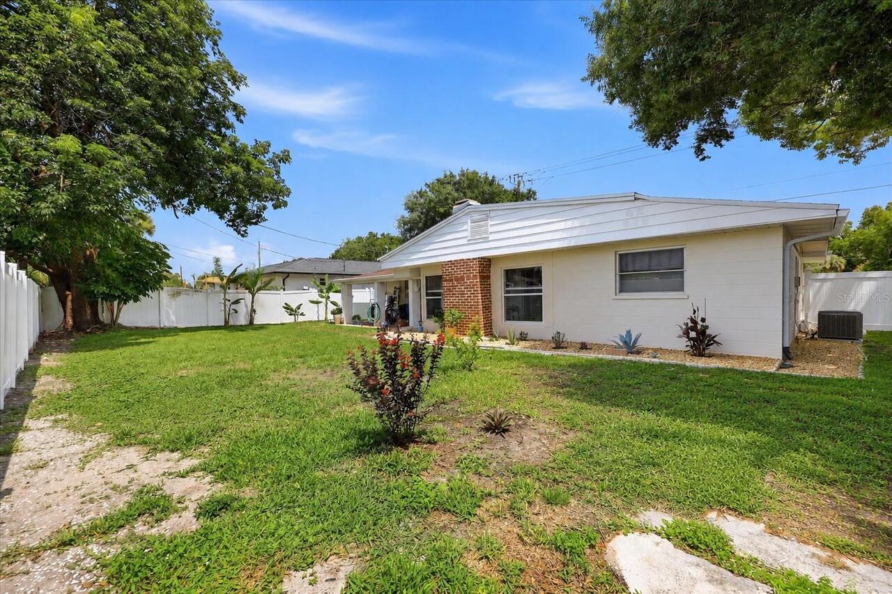 Listing Photo 33