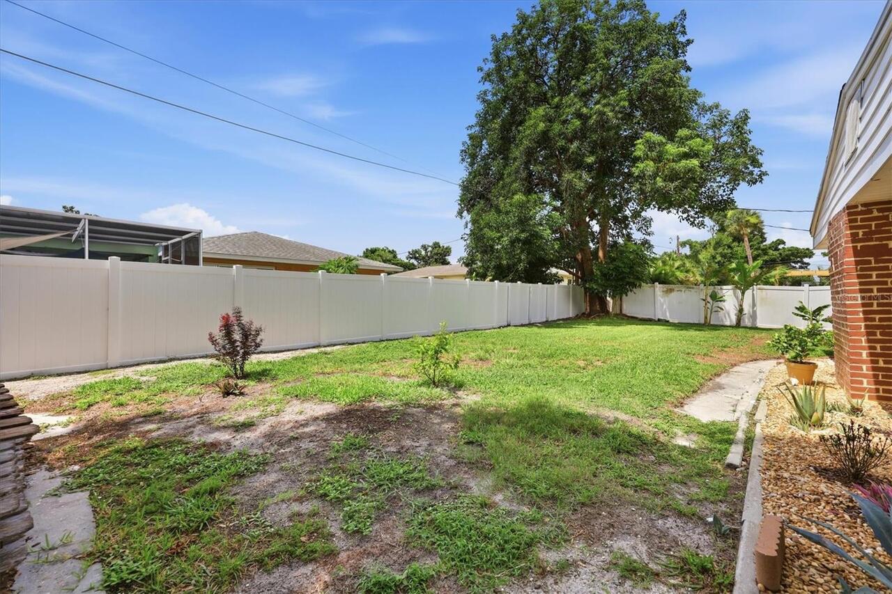 Listing Photo 34