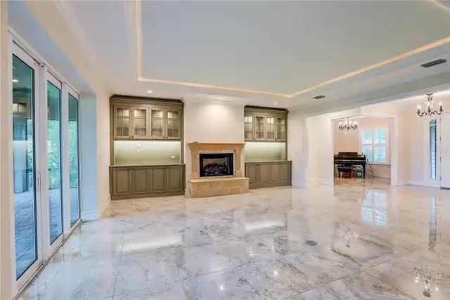 Listing Photo 11