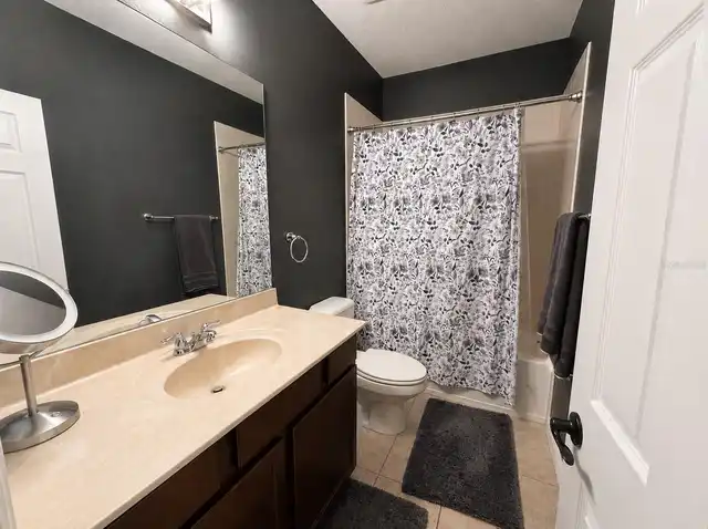 Listing Photo 21