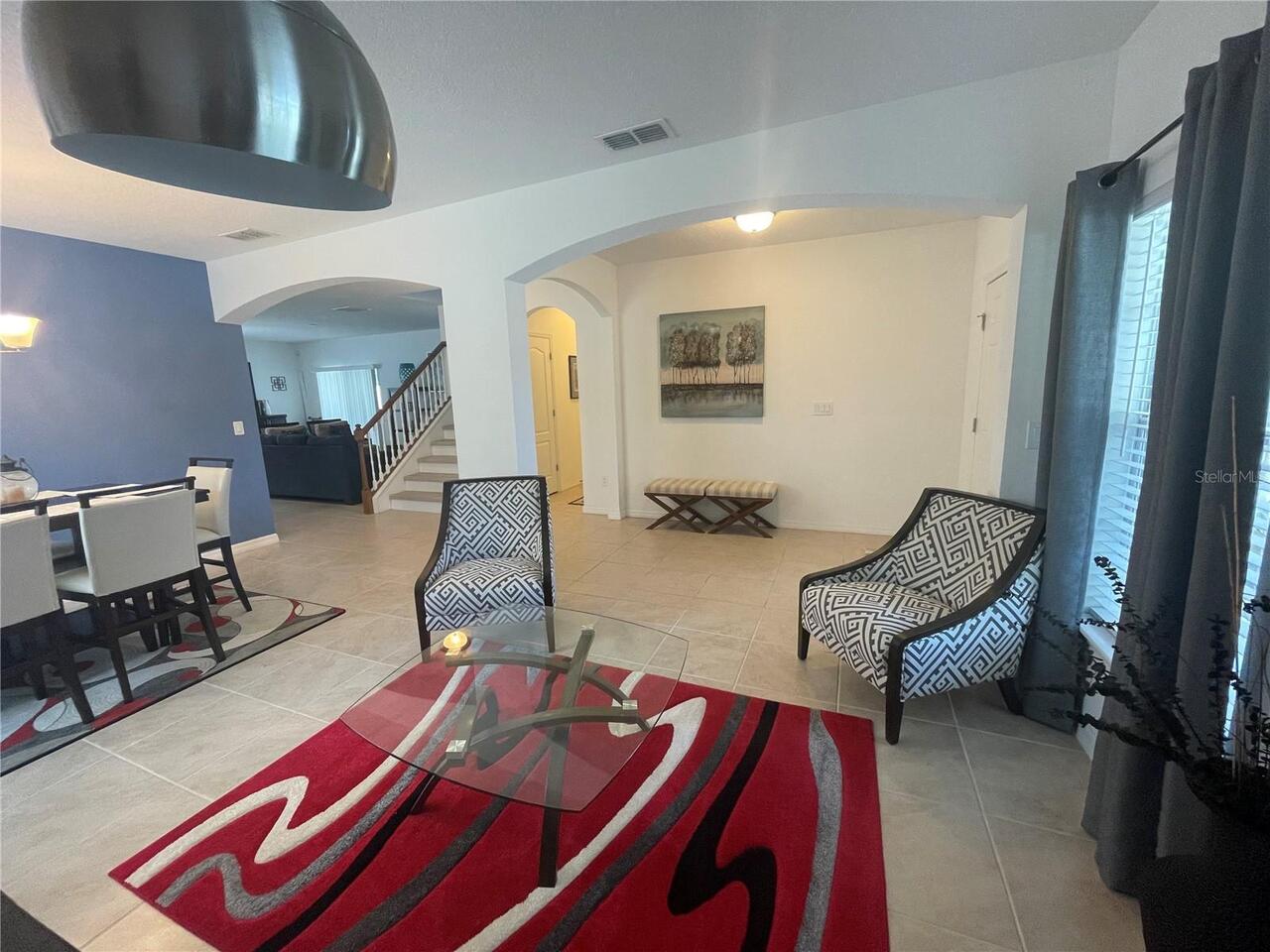 Listing Photo 11