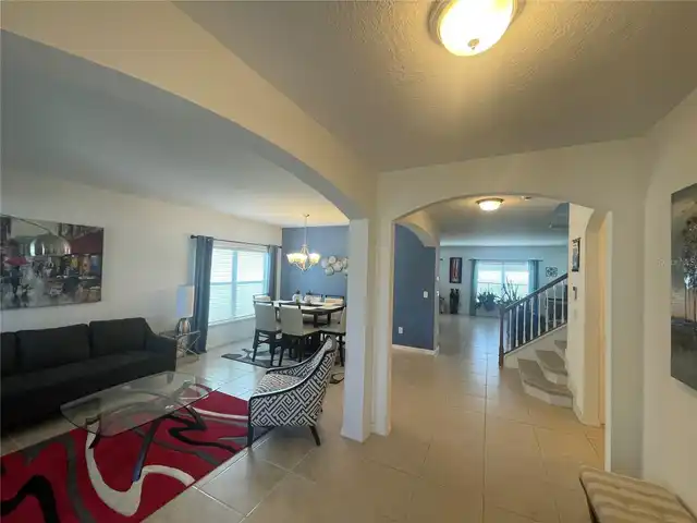 Listing Photo 12
