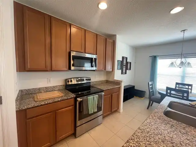 Listing Photo 28
