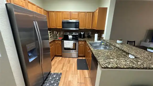 Listing Photo 7