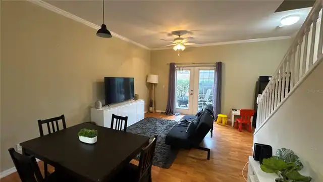 Listing Photo 8