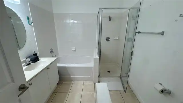 Listing Photo 12