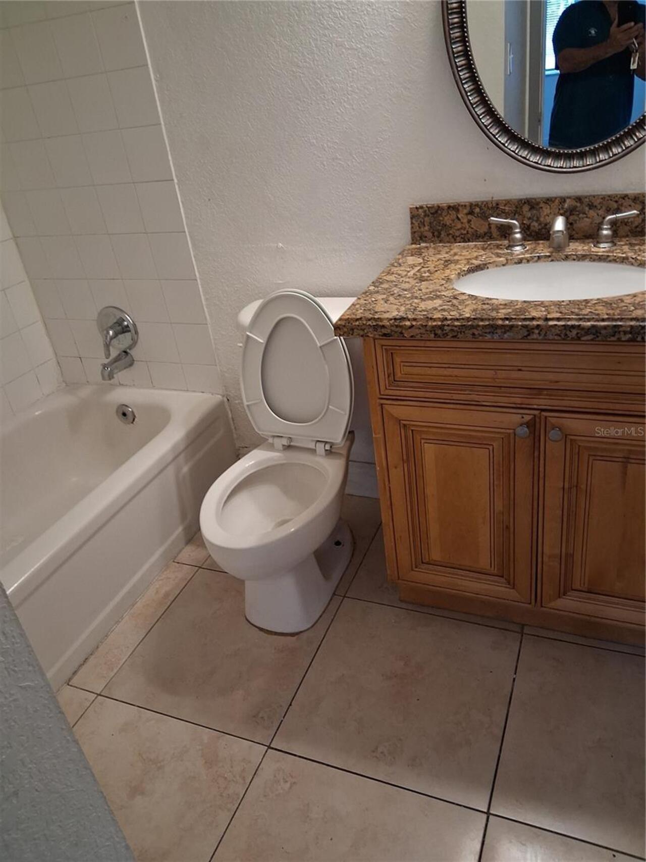 Listing Photo 9