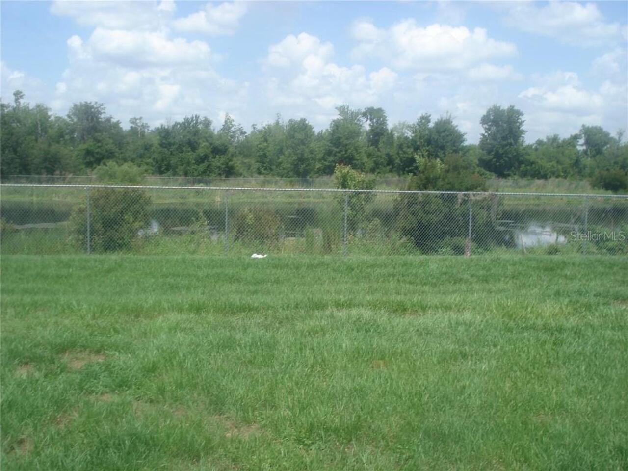 Listing Photo 10