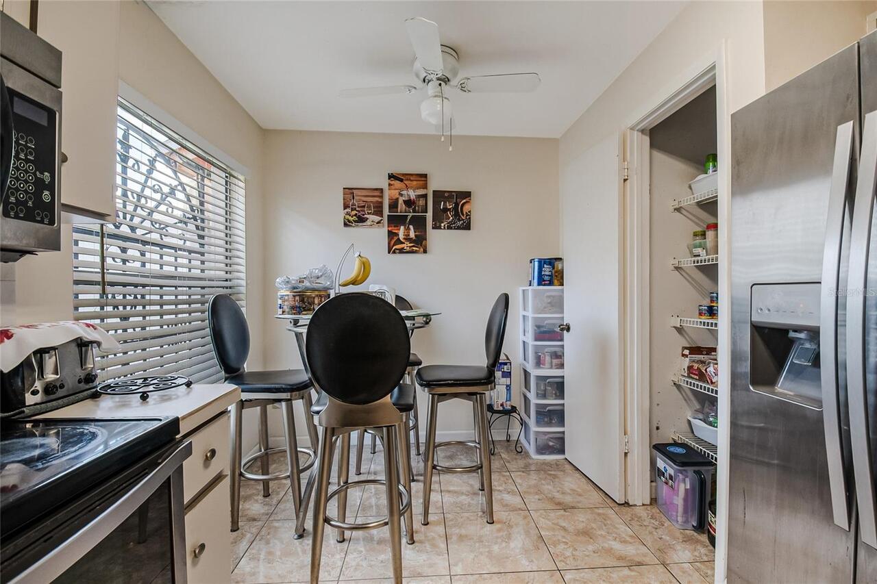 Listing Photo 8