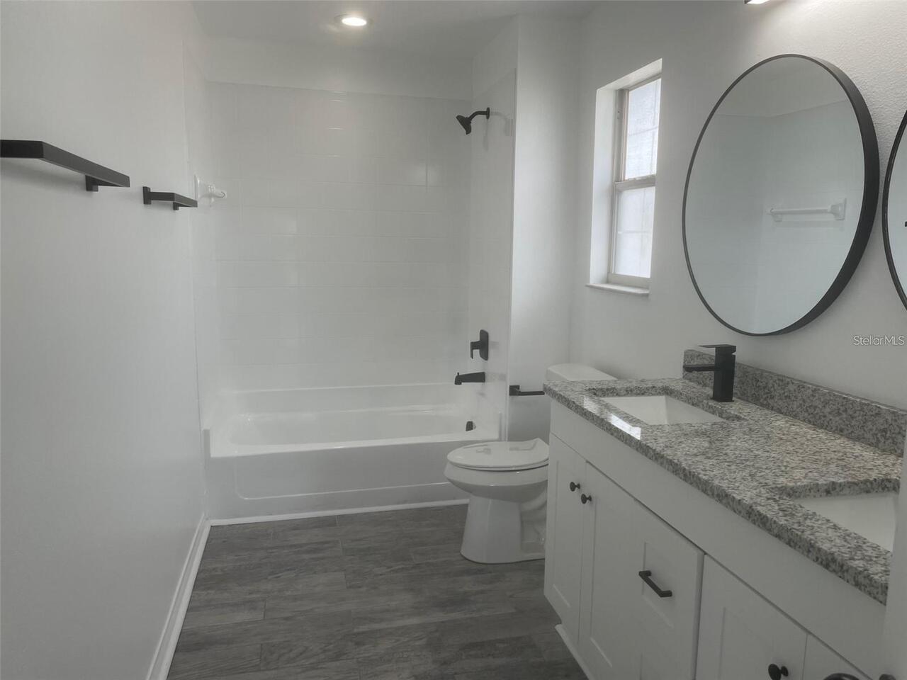 Listing Photo 23