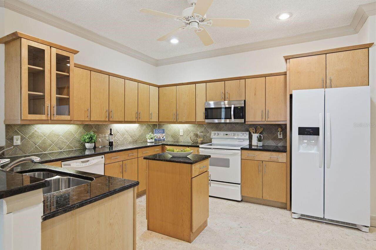 Listing Photo 15