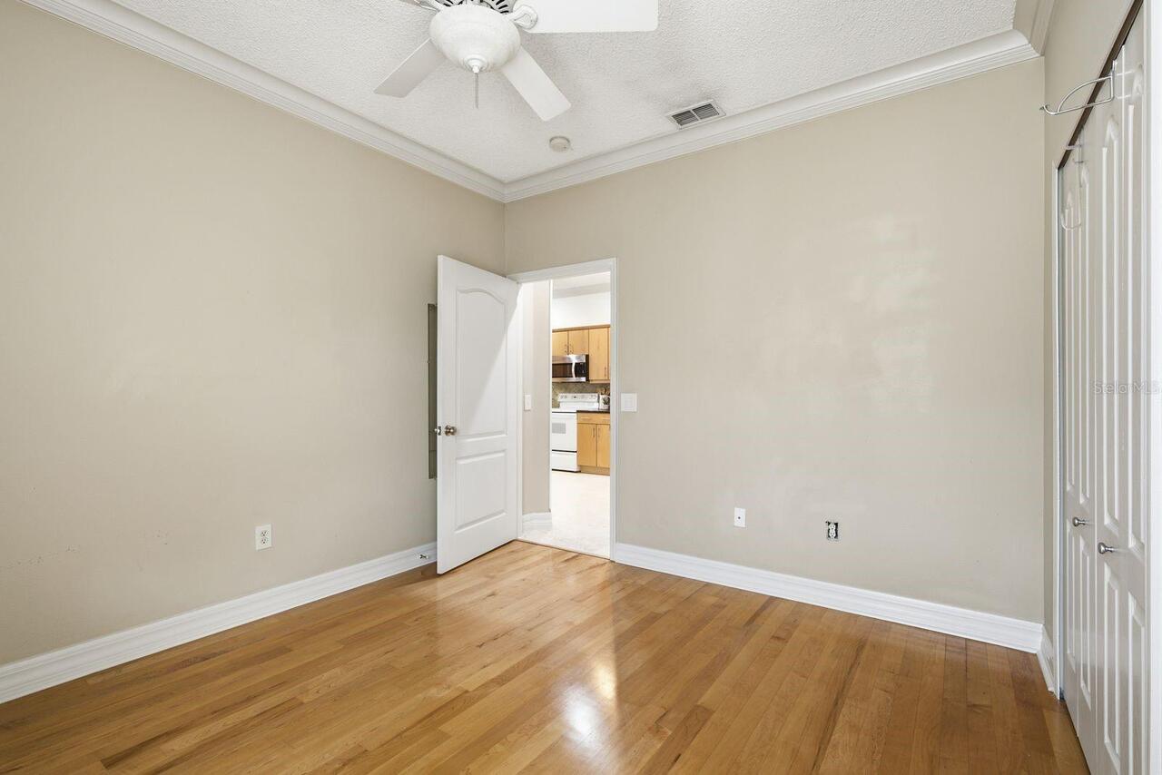 Listing Photo 28