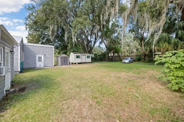 Listing Photo 20