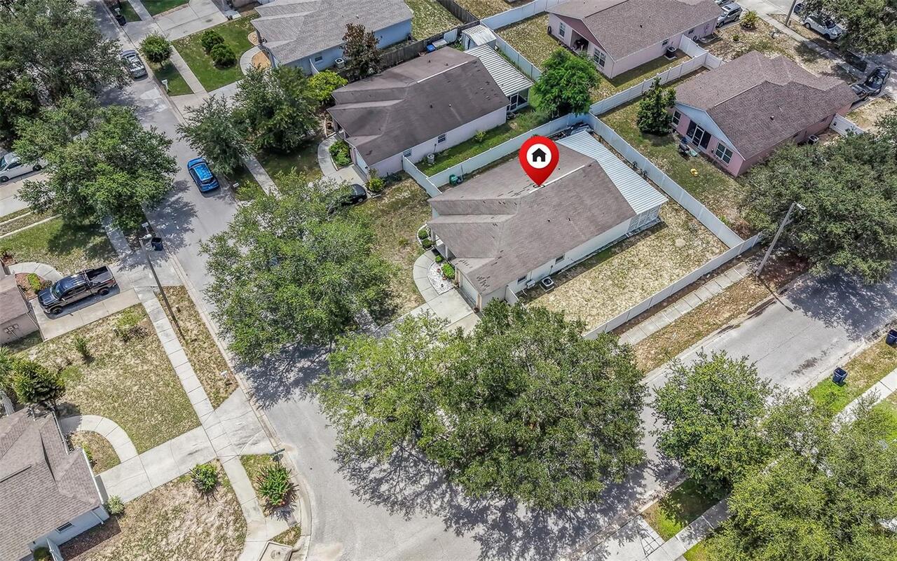 Listing Photo 10