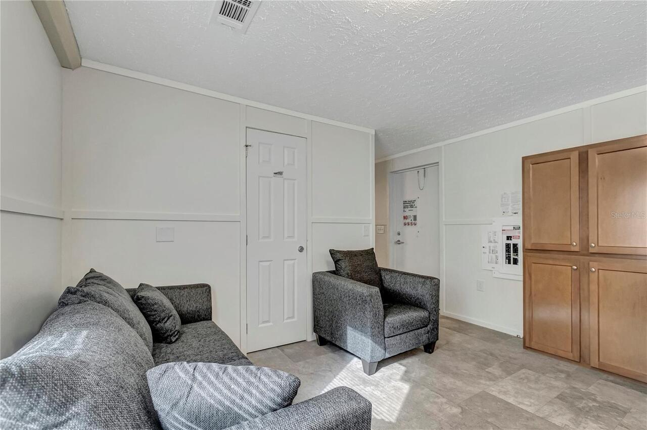 Listing Photo 15