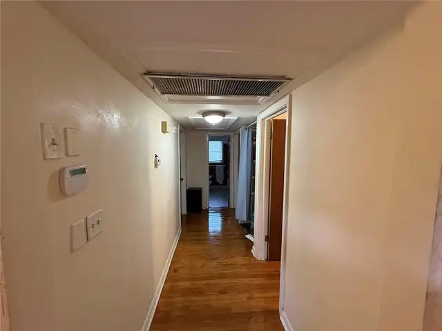 Listing Photo 10