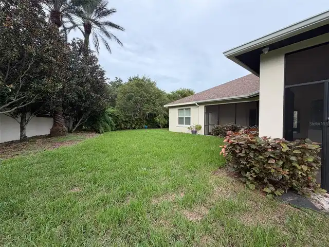 Listing Photo 9